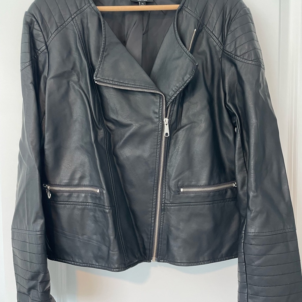 Black Jacket